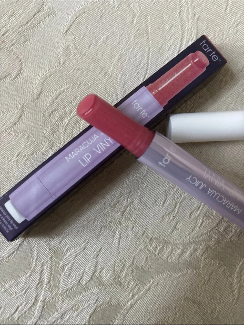 Tarte Maracuja Juicy Lip Vinyl Lipstick Lipgloss in Shimmering Pink Lily BNIB